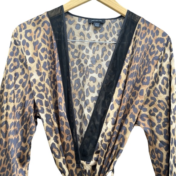 Jones New York - Satin Cheetah Robe - Size L/XL - Picture 2 of 9